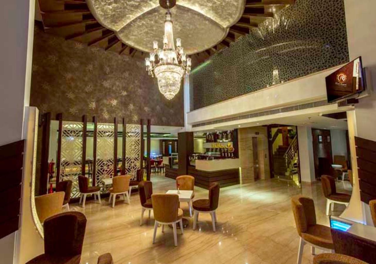 Hotel Park Regent Jaipur Eksteriør billede