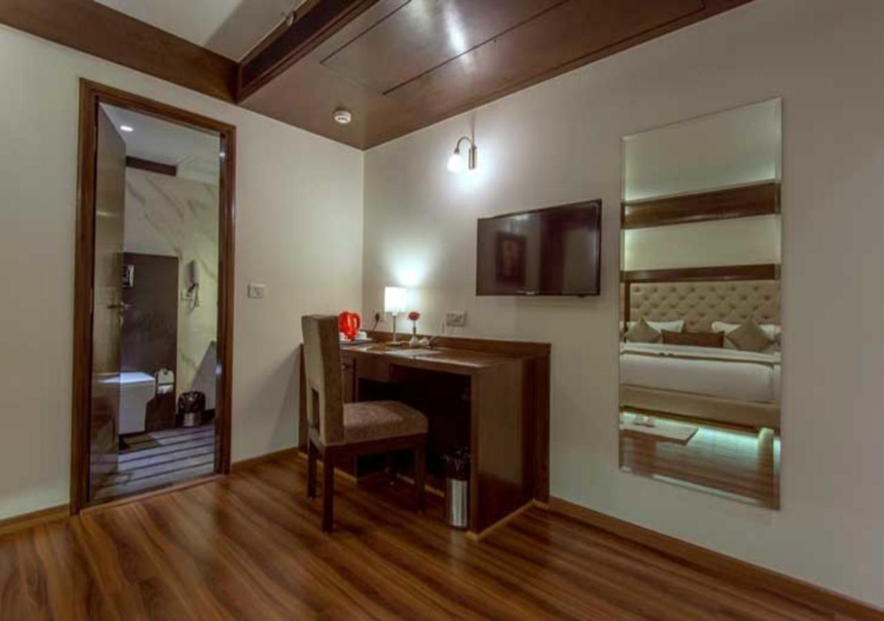 Hotel Park Regent Jaipur Eksteriør billede