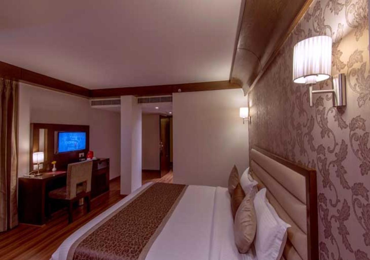 Hotel Park Regent Jaipur Eksteriør billede